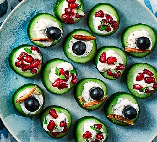 Cucumber & blue cheese canapés 