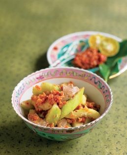 Cucumber cuts tossed in fresh chilli paste (Sambal timun)