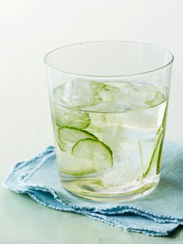 Cucumber-gin spritzers