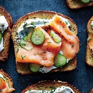 Cucumber-lox toast
