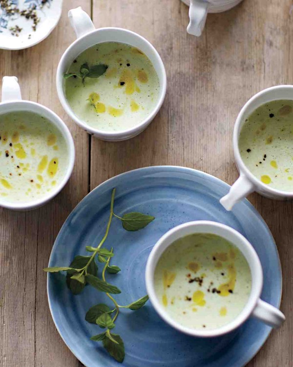 Cucumber-mint buttermilk soup