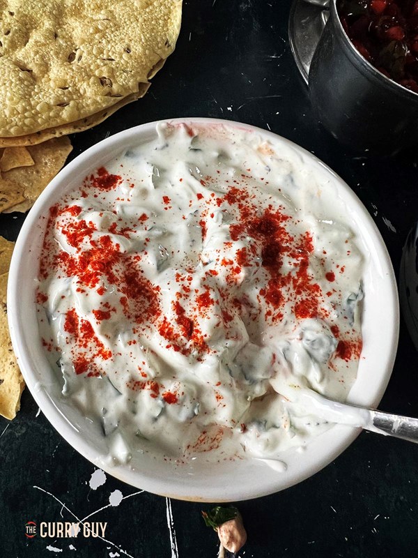 Cucumber raita