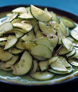 Cucumber salad (Yam taeng kwa)