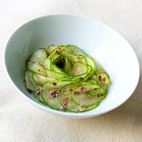 Cucumber yogurt side salad [Sofi Colmenares]