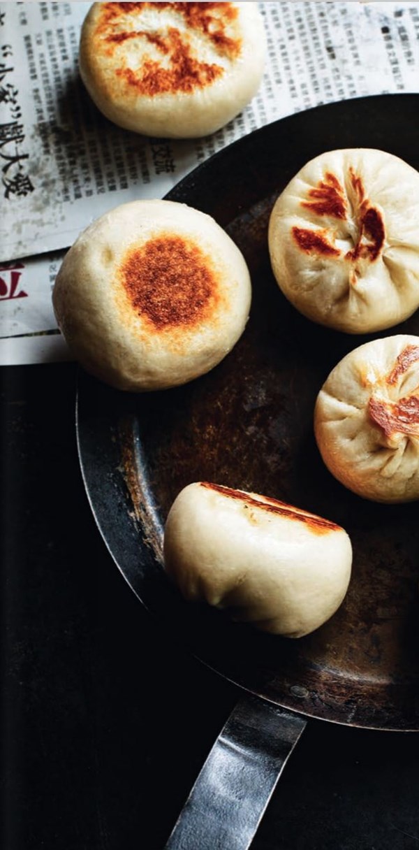 Cumin beef & spring onions fried baos