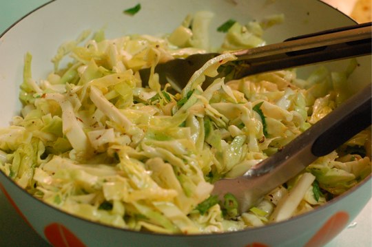Cumin cabbage slaw