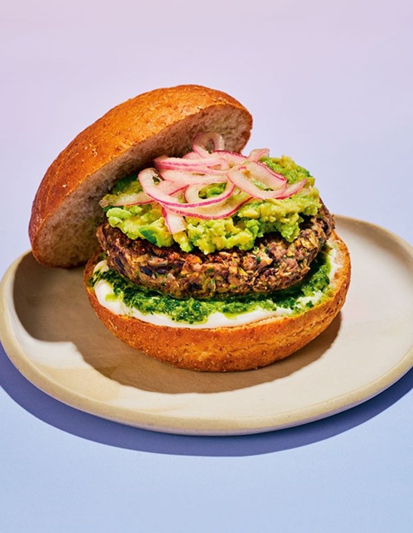 Cumin lime black bean burgers