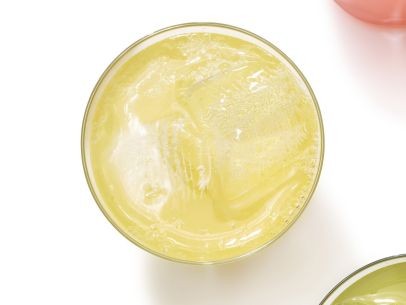 "Cup of happiness" classic lemonade