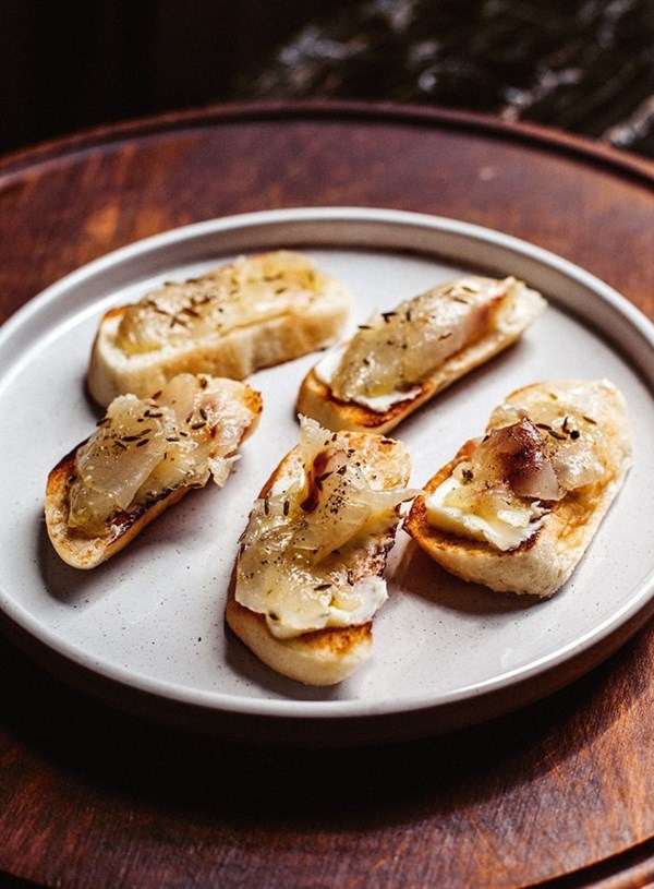 Cured sea bass with cumin (Branzino marinato al cumino)