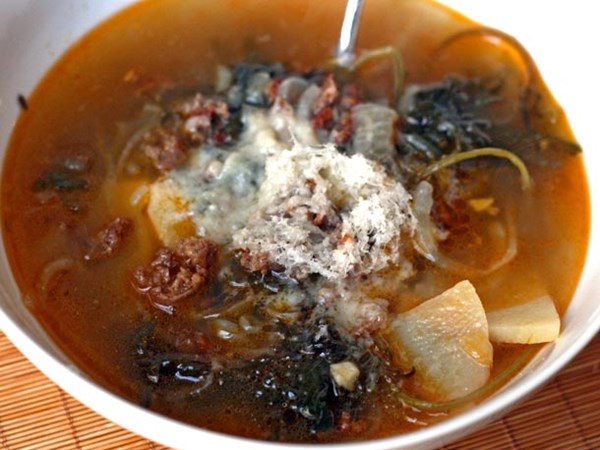 Curly kale and potato soup
