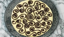 Curly whirly cake