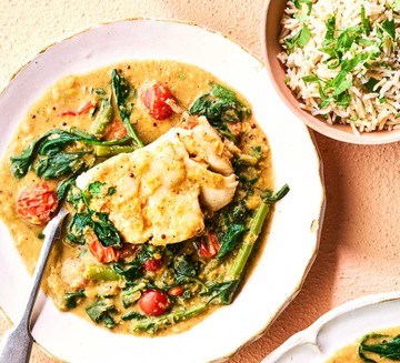 Curried bean & coconut cod