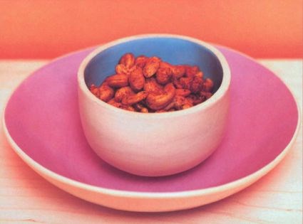 Curried cashew nuts