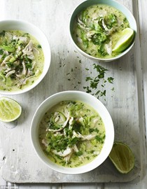 Curried chicken and coconut soup