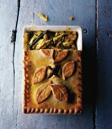 Curried chicken and parsnip pie