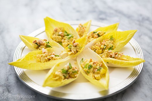 Curried chicken salad with endive