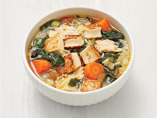 Curried chicken soup with paneer