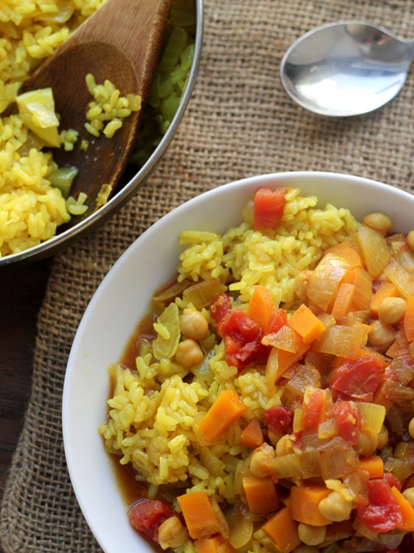 Curried chickpea stew with rice pilaf