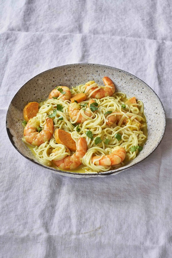 Curried noodles with shrimp and sweet potatoes 