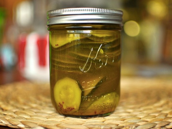 Curried pickled zucchini