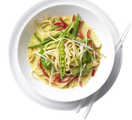 Curried pot noodles