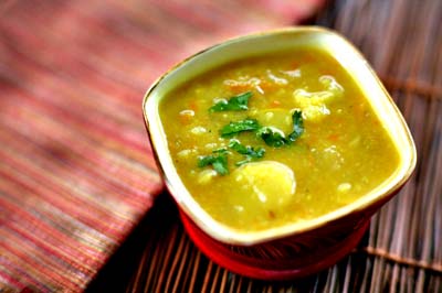 Curried potato and vegetable soup