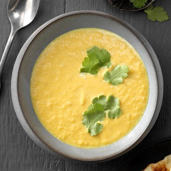 Curried pumpkin apple soup