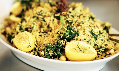 Curried rice and chickpeas