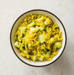 Curried rice pilaf with apples