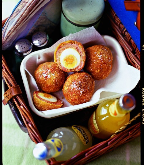 Curried Scotch eggs
