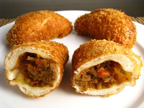Curry bread (Kare pan)