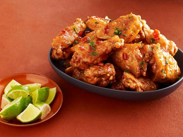 Curry-chutney wings