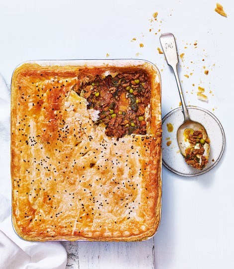 Curry puff pie