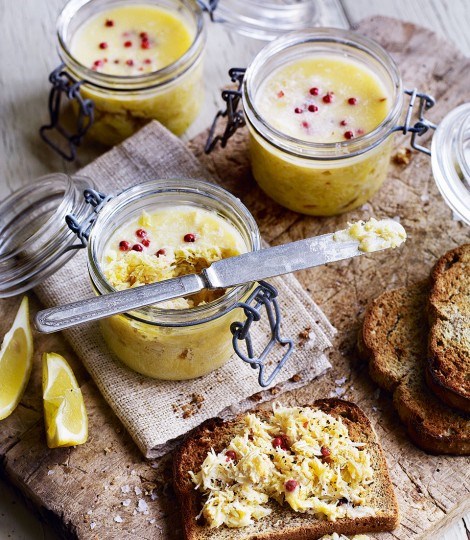 Curry-spiced potted crab