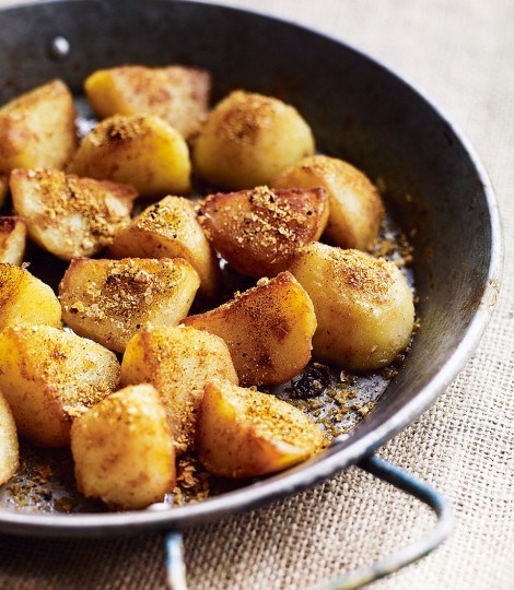 Curry-spiced sautéed potatoes