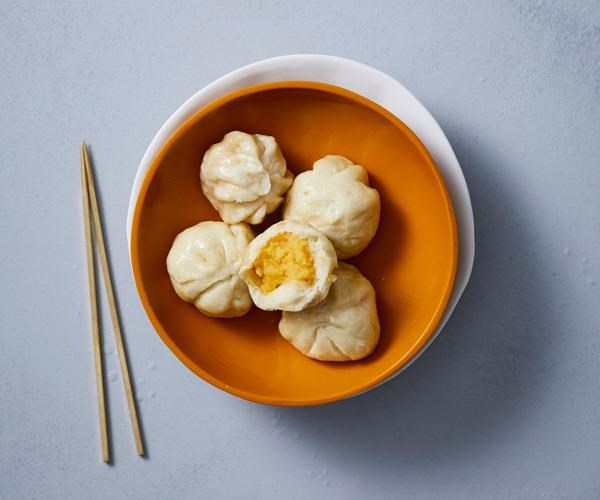 Custard buns