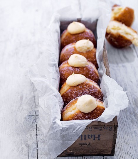 Custard doughnuts