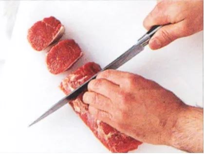 Cutting lamb noisettes