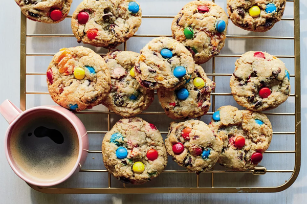 Dad's kitchen sink cookies