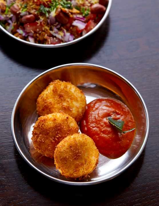 Dahi kebabs with tomato chutney