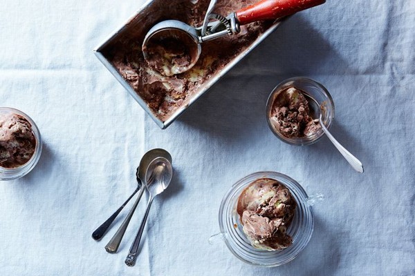 Dairy-free Amaretto fudge gelato