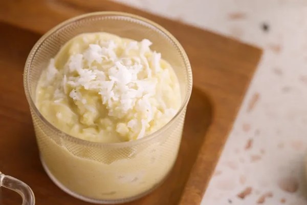 Dairy-free coconut pudding