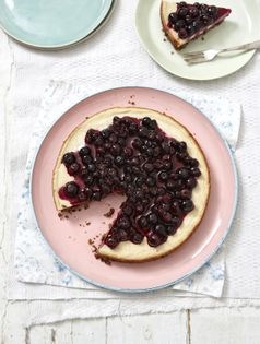 Dairy-free vanilla and blueberry cheesecake