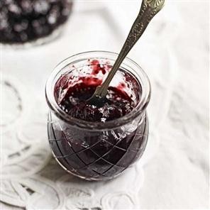Damson jam