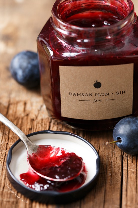 Damson plum & gin jam