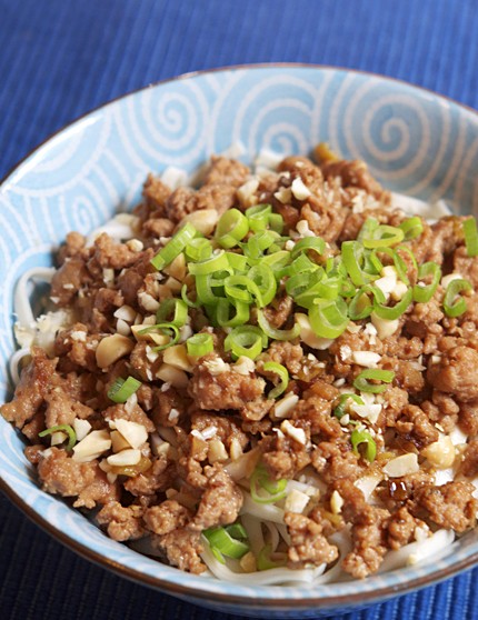 Dan dan noodles