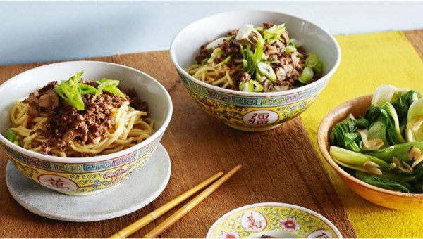 Dan dan noodles with beef