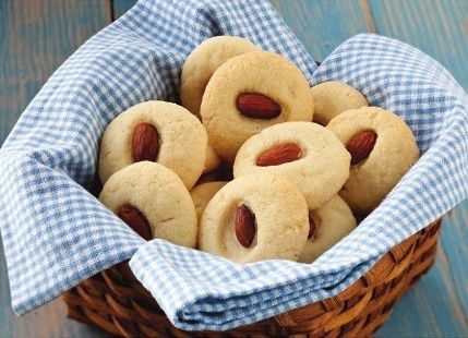 Danish almond cookies