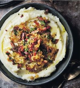 Danish burning love (potato mash with lardons & onions)