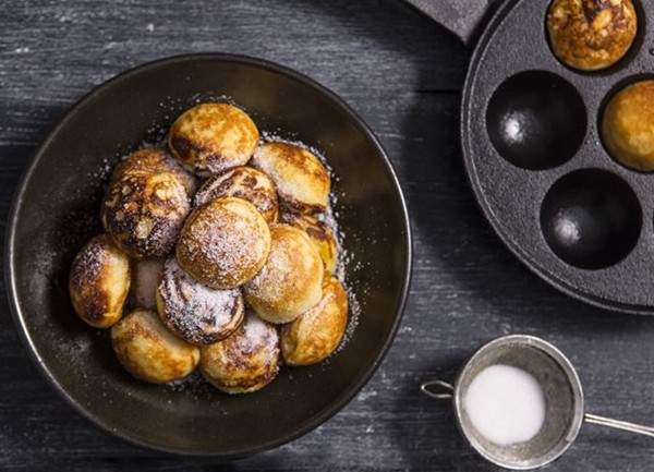 Danish fritters (Aebleskiver)
